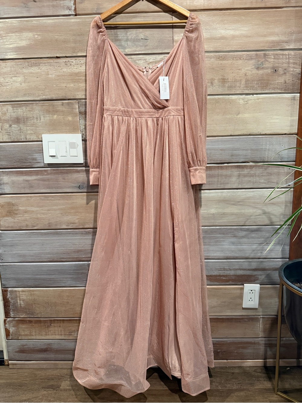 Baltic Born Octavia Shimmer Gown in Blush Size L